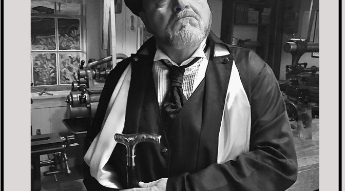 Sherlock Holmes: The moriarty Trilogy: 2: Cat and Mouse